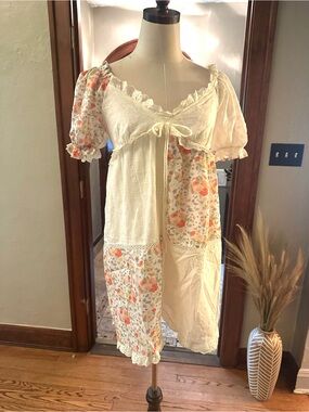 Vintage-Inspired Cream Floral Patchwork Babydoll Dress
